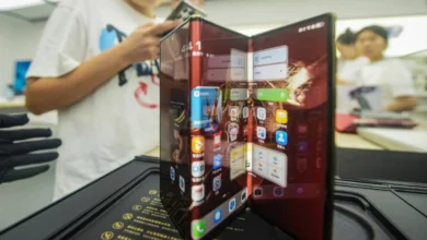 triple folding phone