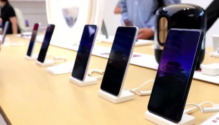 Pakistan's local mobile production