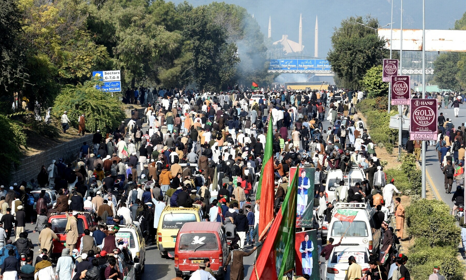 PTI protesters gather at D-Chowk