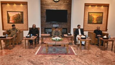 Army chief cites TTP presence cross-border