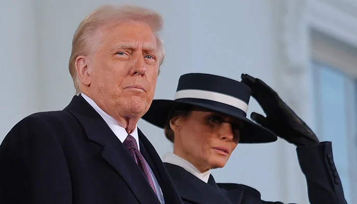 Triumphant Trump return to White House