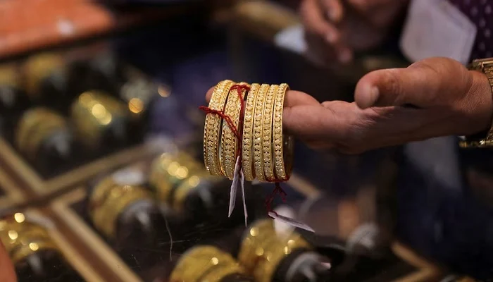 down gold prices in Pakistan