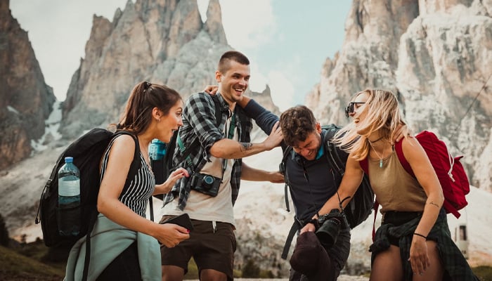 Nostalgic people have closer friends