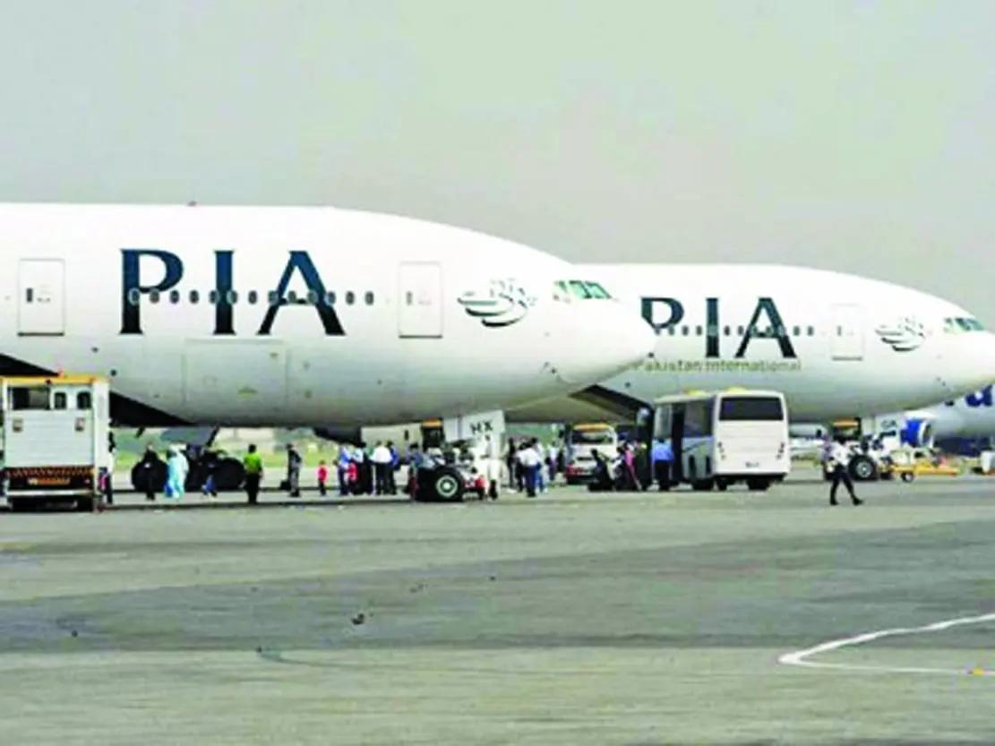 lifting flight ban: PIA