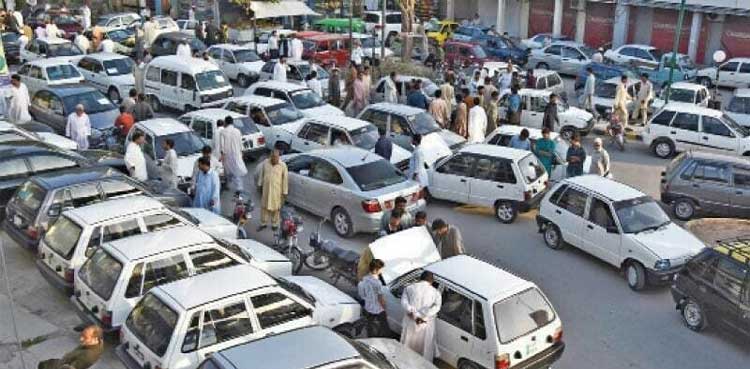 Sindh govt bans parking on Karachi